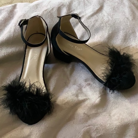 Lucky TOP Other - 2 for $20 🌺 Lucky Top Black Fur Dress Shoes Size 1